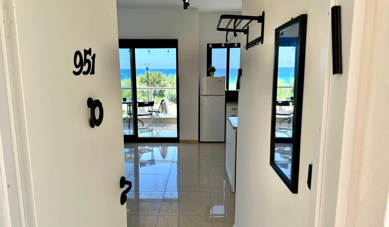 Gw951 Gugel Waves Amazing Seaview Apartments Nahariya Exteriör bild
